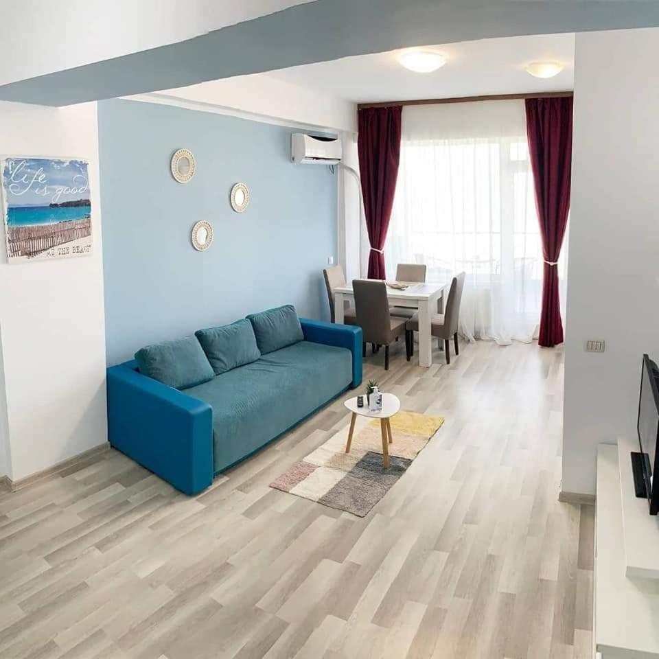 Apartament Izet Mamaia Ruang foto